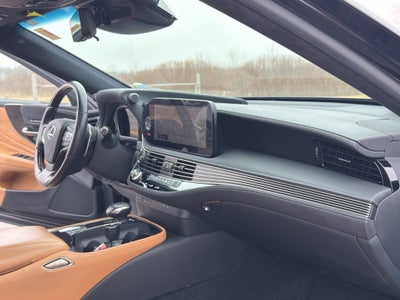 2023 Lexus LS 500 Luxury Package