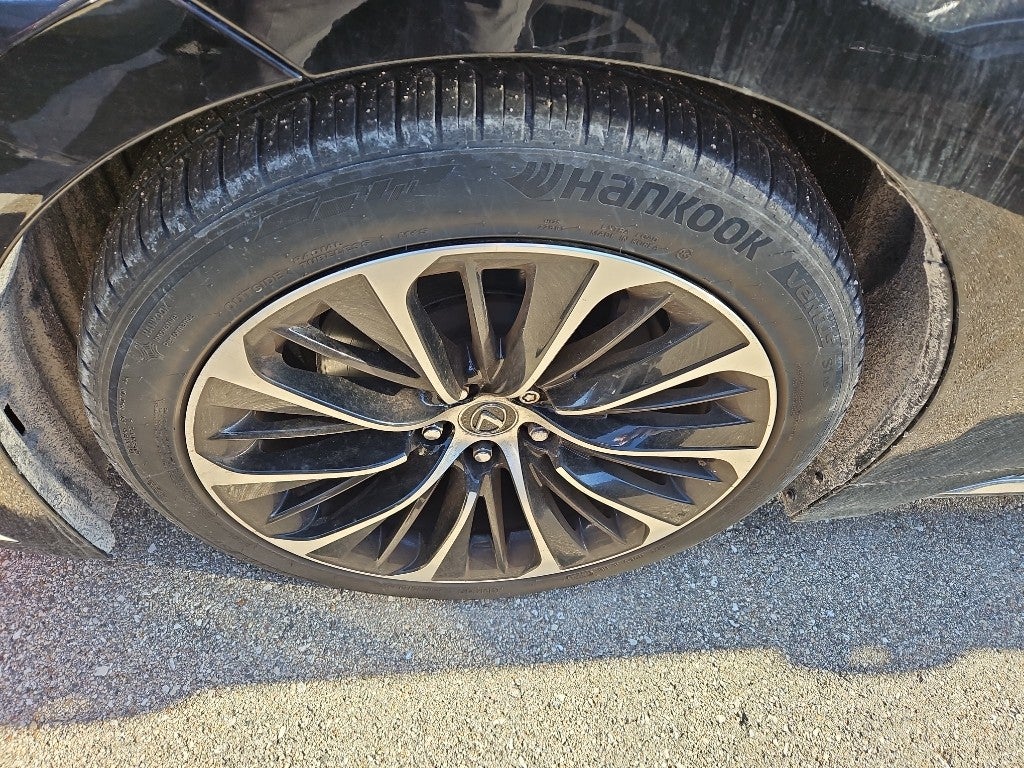 2023 Lexus LS 500 Luxury