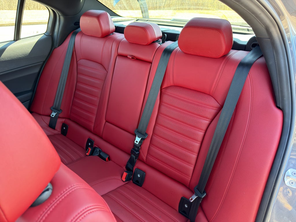 2024 Alfa Romeo Giulia Veloce