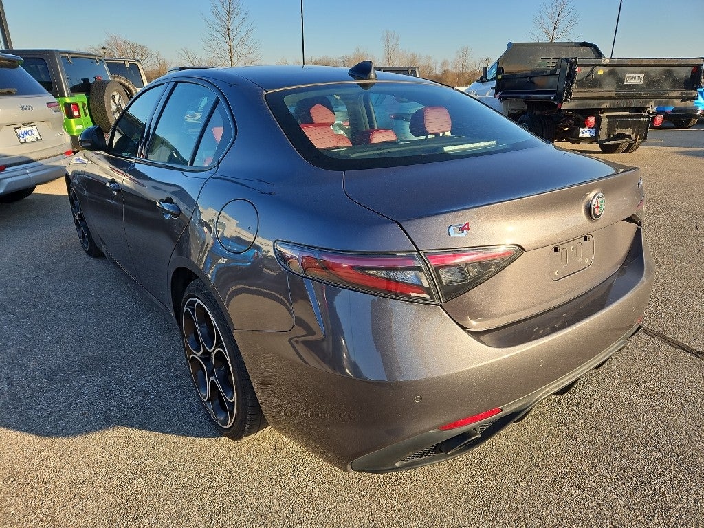 2024 Alfa Romeo Giulia Veloce