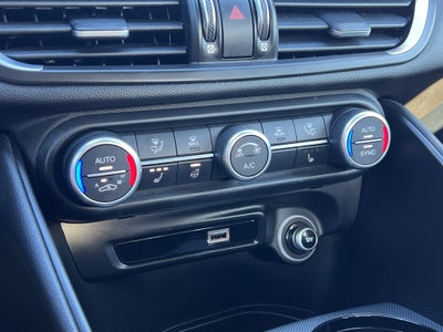 2024 Alfa Romeo Giulia Ti