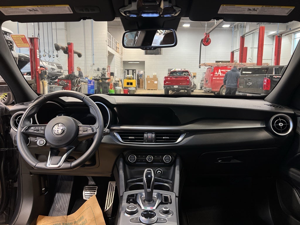 2024 Alfa Romeo Stelvio Ti