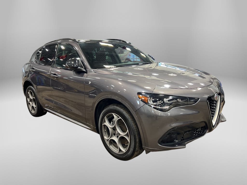 2024 Alfa Romeo Stelvio Ti