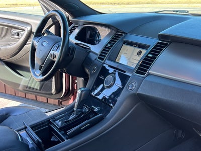 2019 Ford Taurus SHO