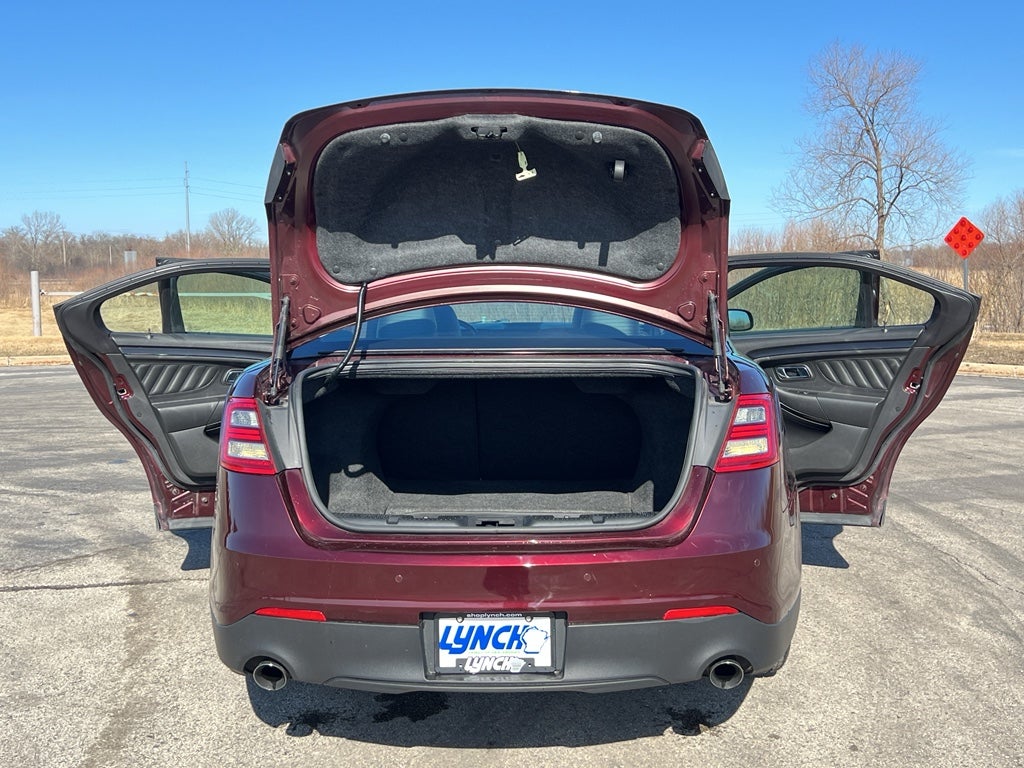 2019 Ford Taurus SHO