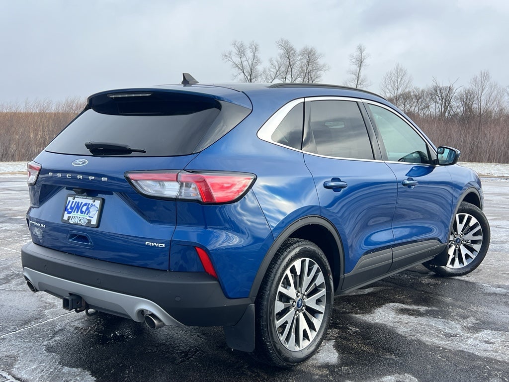 2022 Ford Escape Titanium