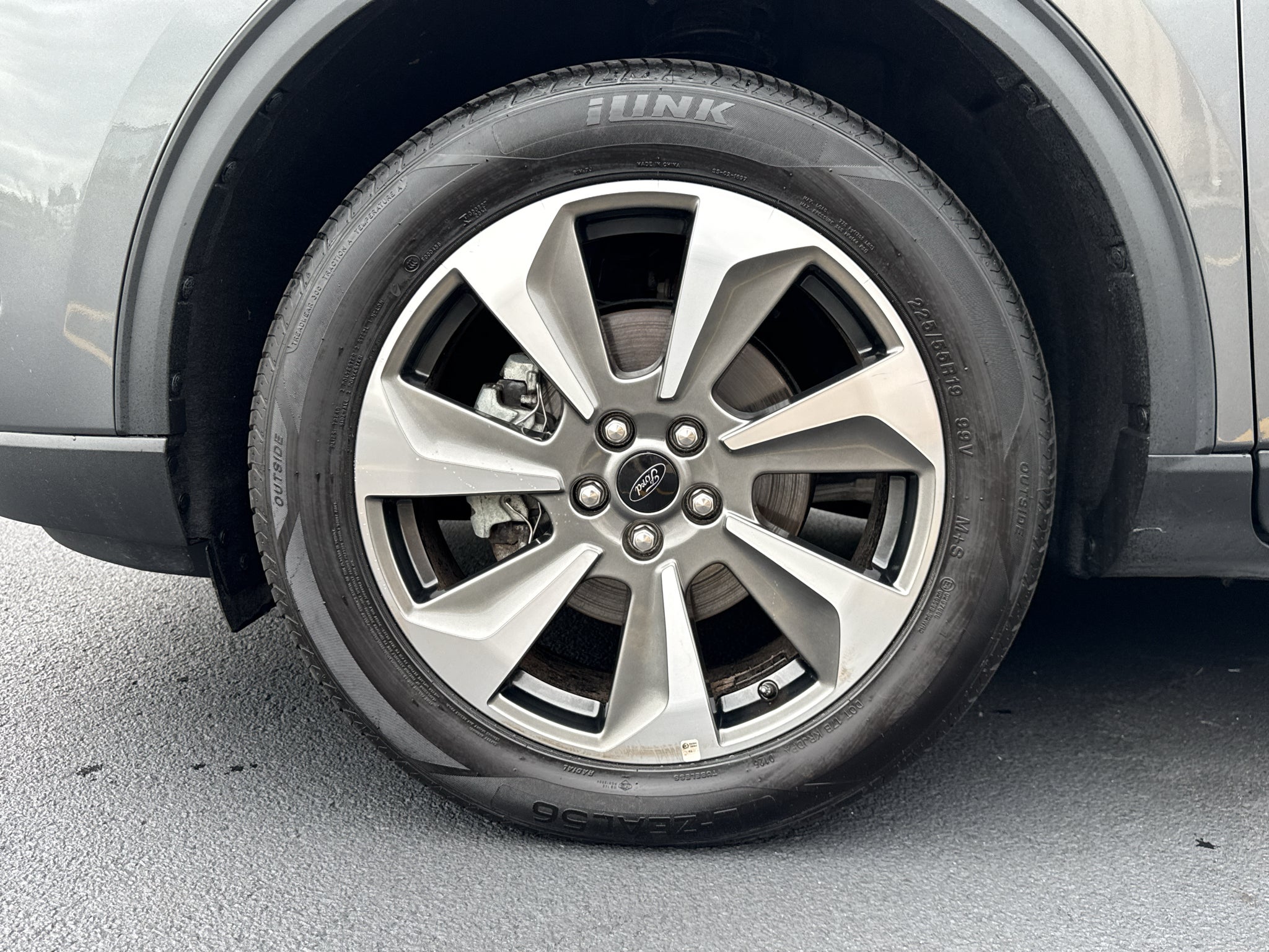 2025 Ford Escape Platinum