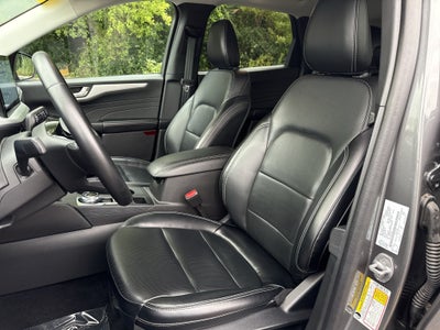 2025 Ford Escape Platinum