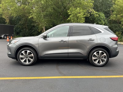 2025 Ford Escape Platinum