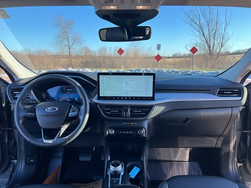 2025 Ford Escape Platinum