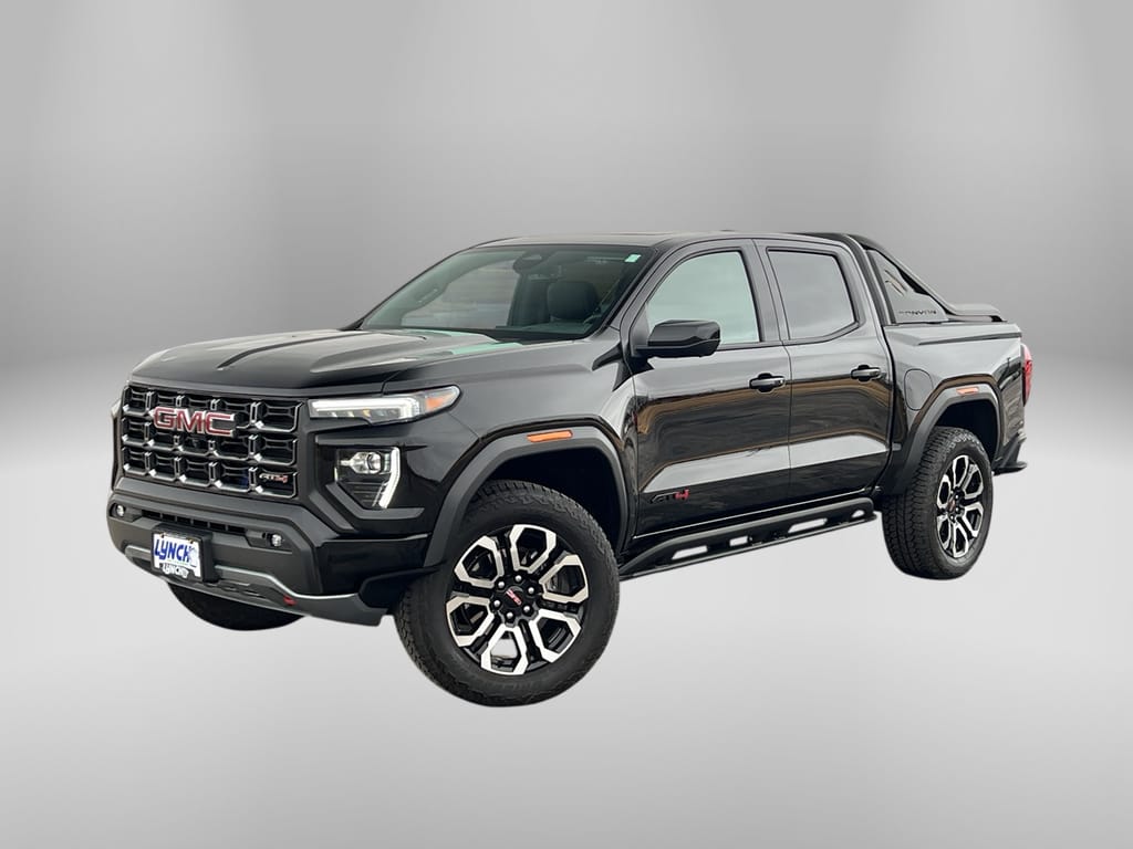 2025 GMC Canyon 4WD AT4
