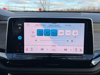 2024 Volkswagen Atlas 2.0T SEL Premium R-Line