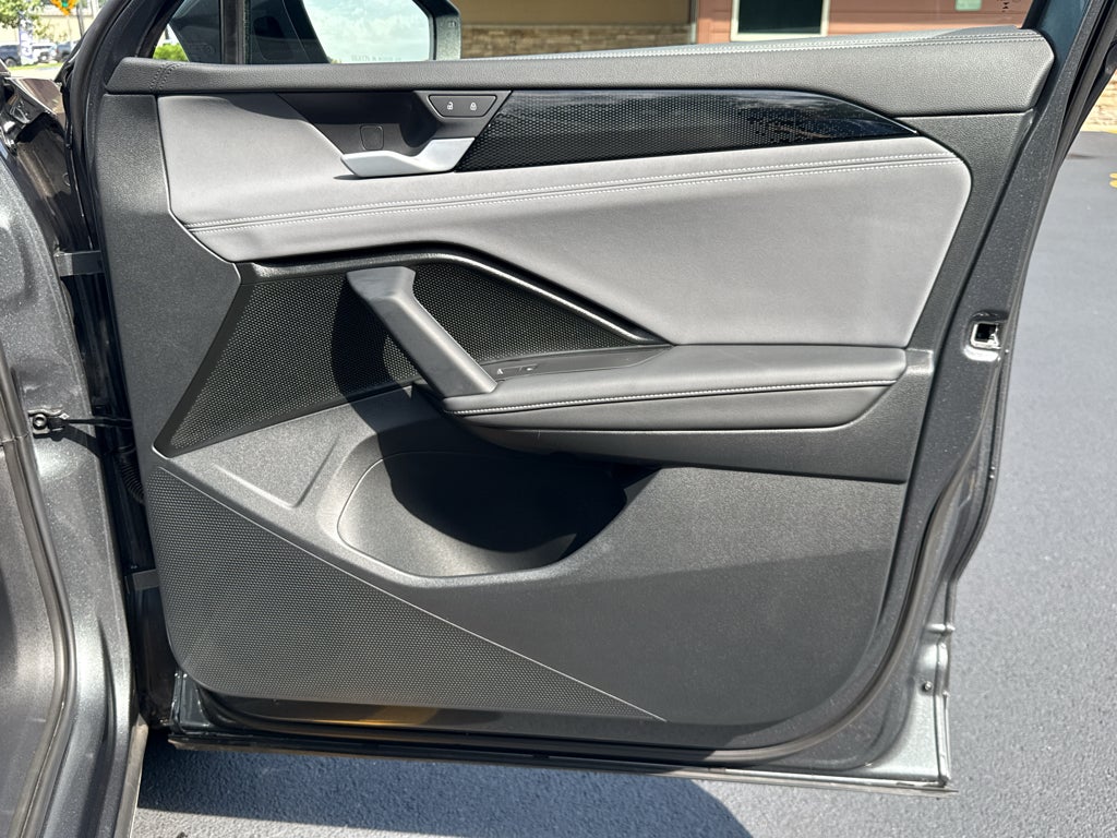 2025 Volkswagen Tiguan SE