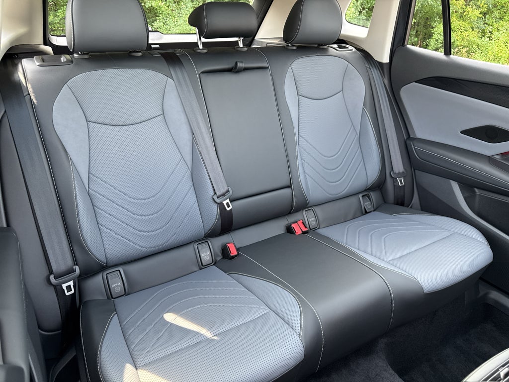 2025 Volkswagen Tiguan SE