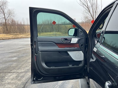 2023 Lincoln Navigator Reserve