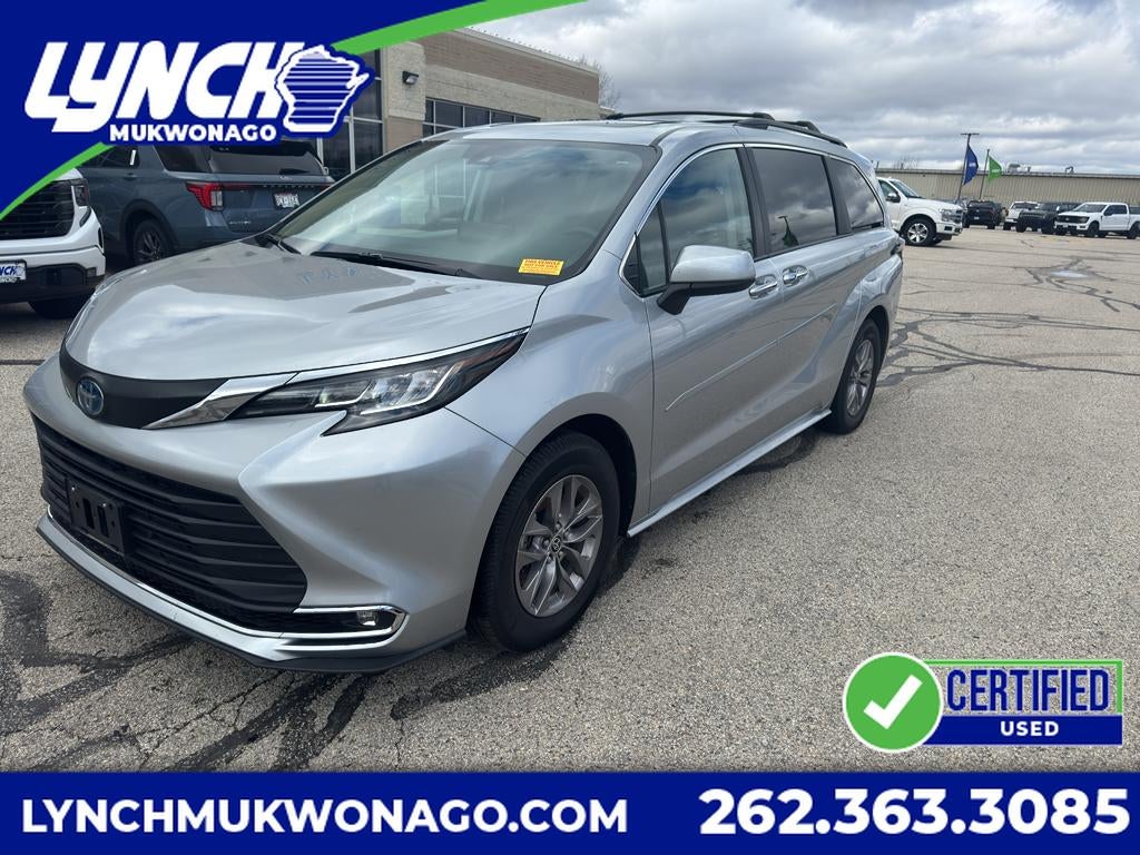 2022 Toyota Sienna XLE
