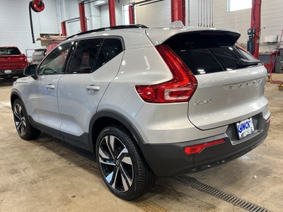 2025 Volvo XC40 Plus Dark Theme