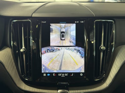 2025 Volvo XC60 Plus