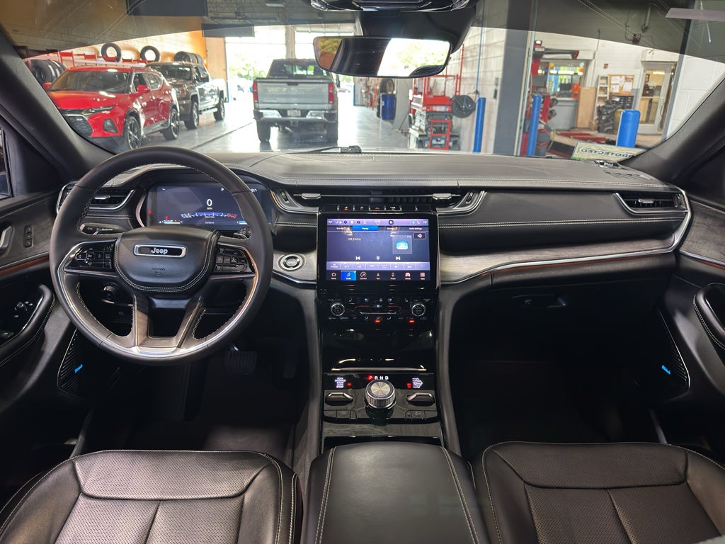 2023 Jeep Grand Cherokee L Overland