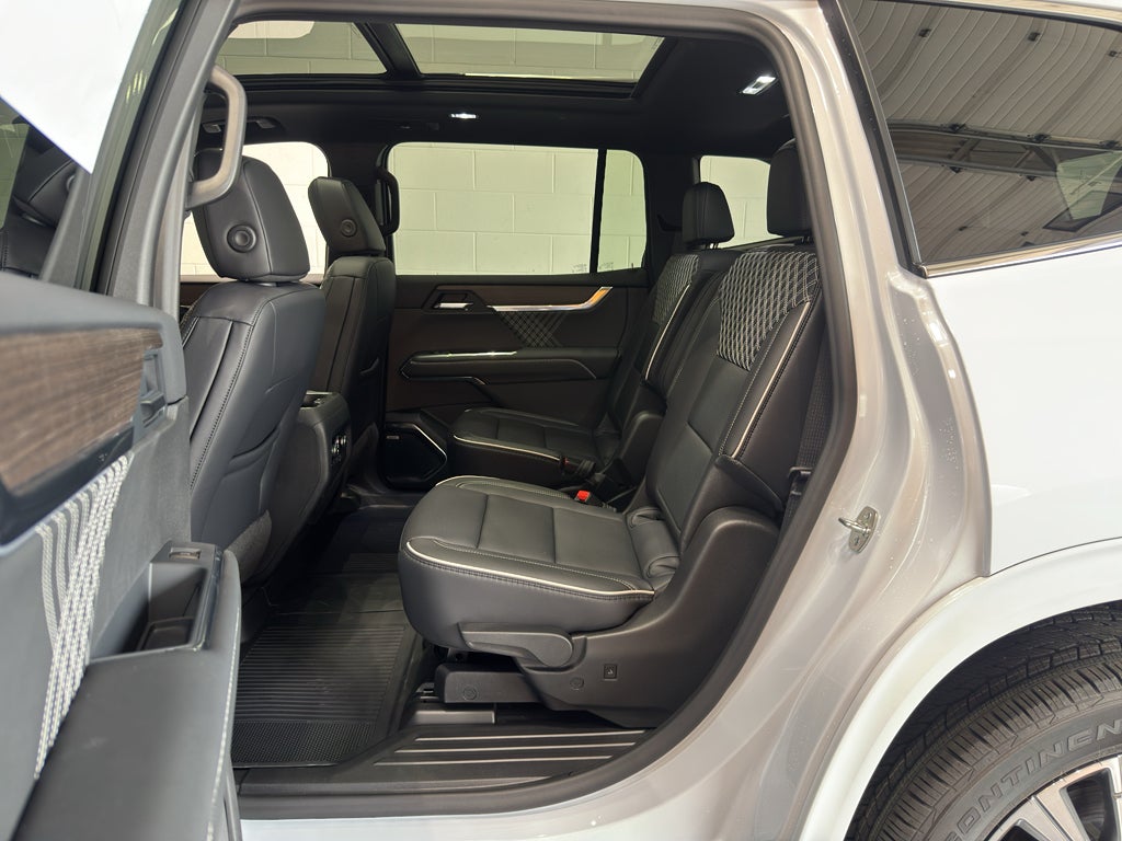 2027 GMC Acadia Denali