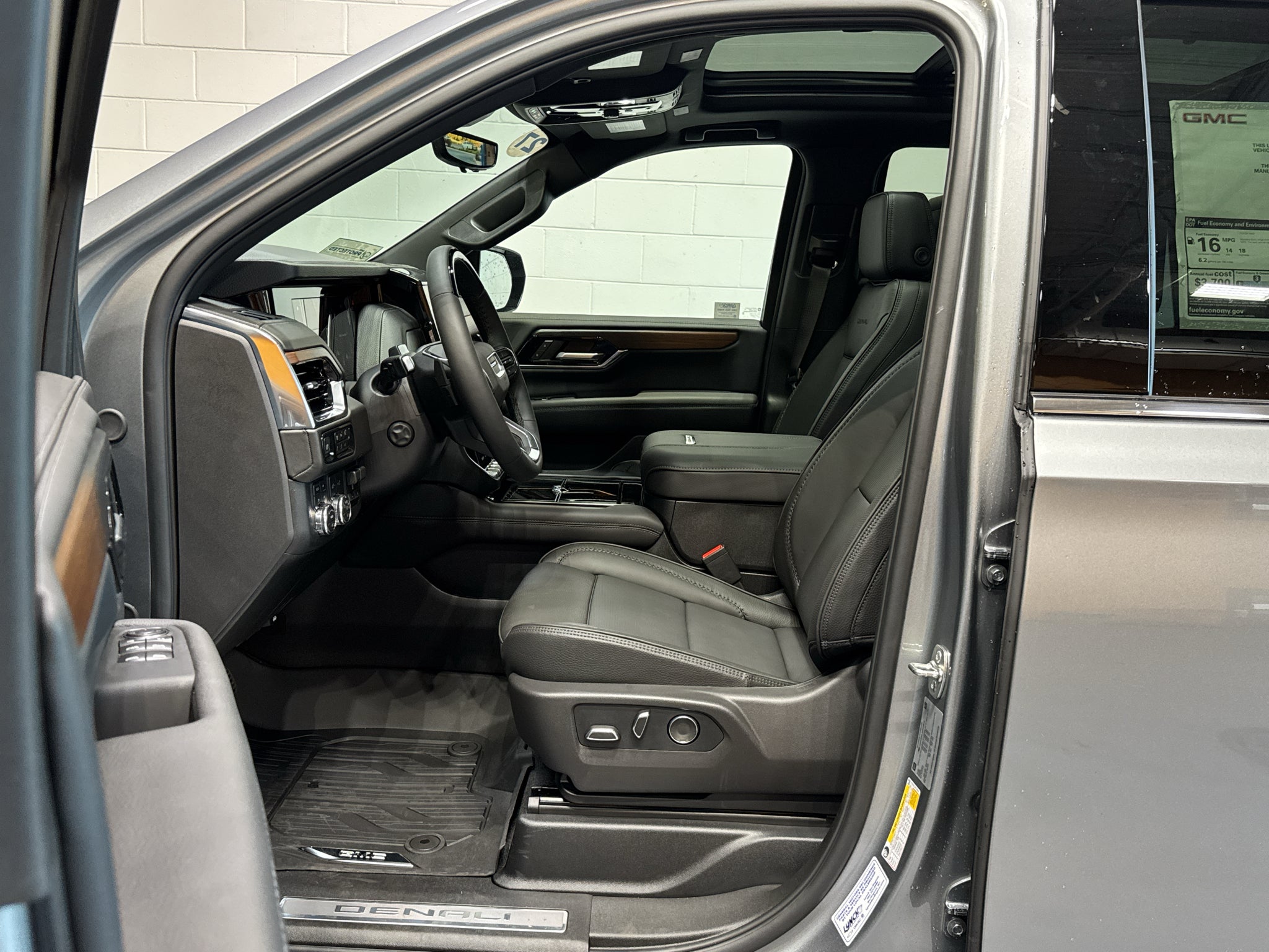 2027 GMC Yukon Denali