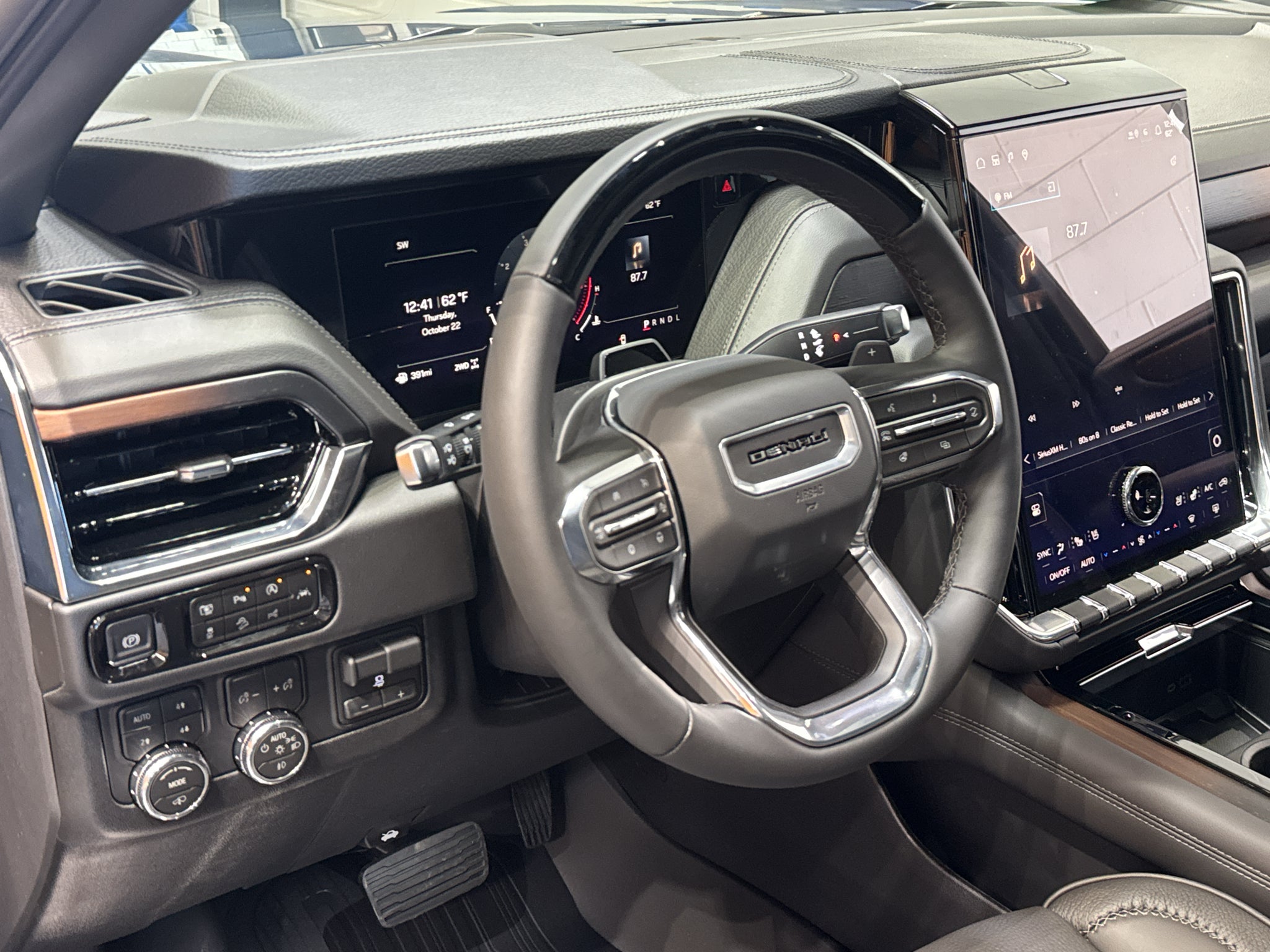 2027 GMC Yukon XL Denali