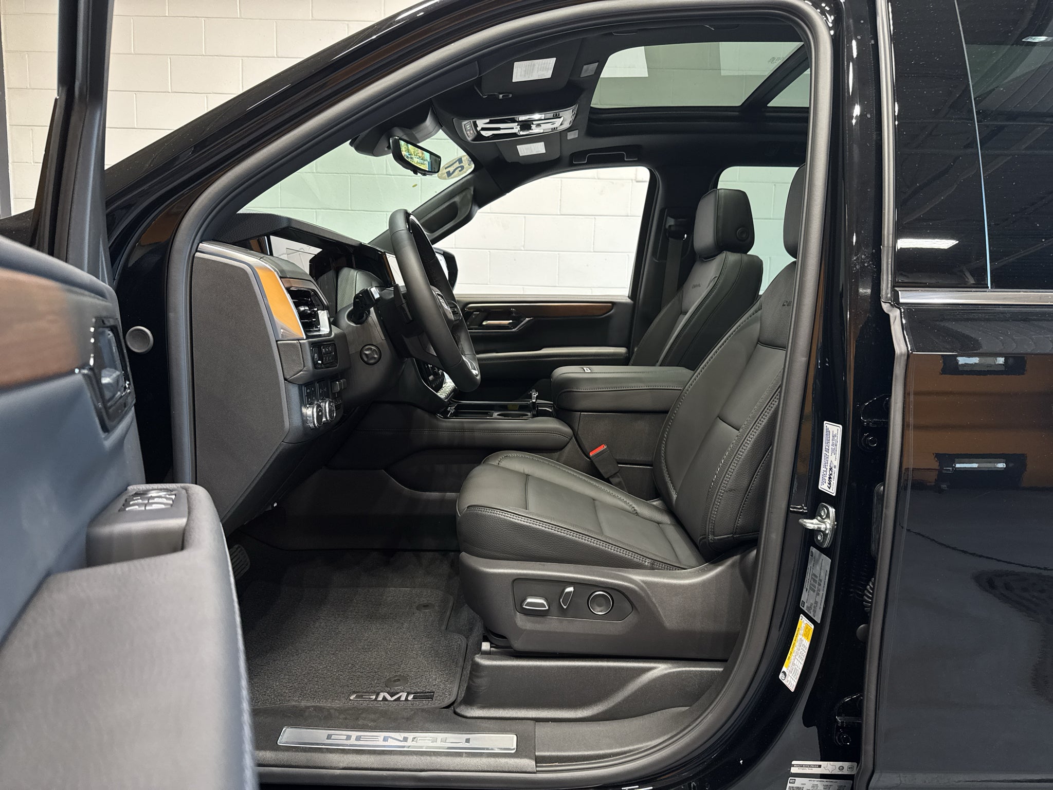 2027 GMC Yukon XL Denali
