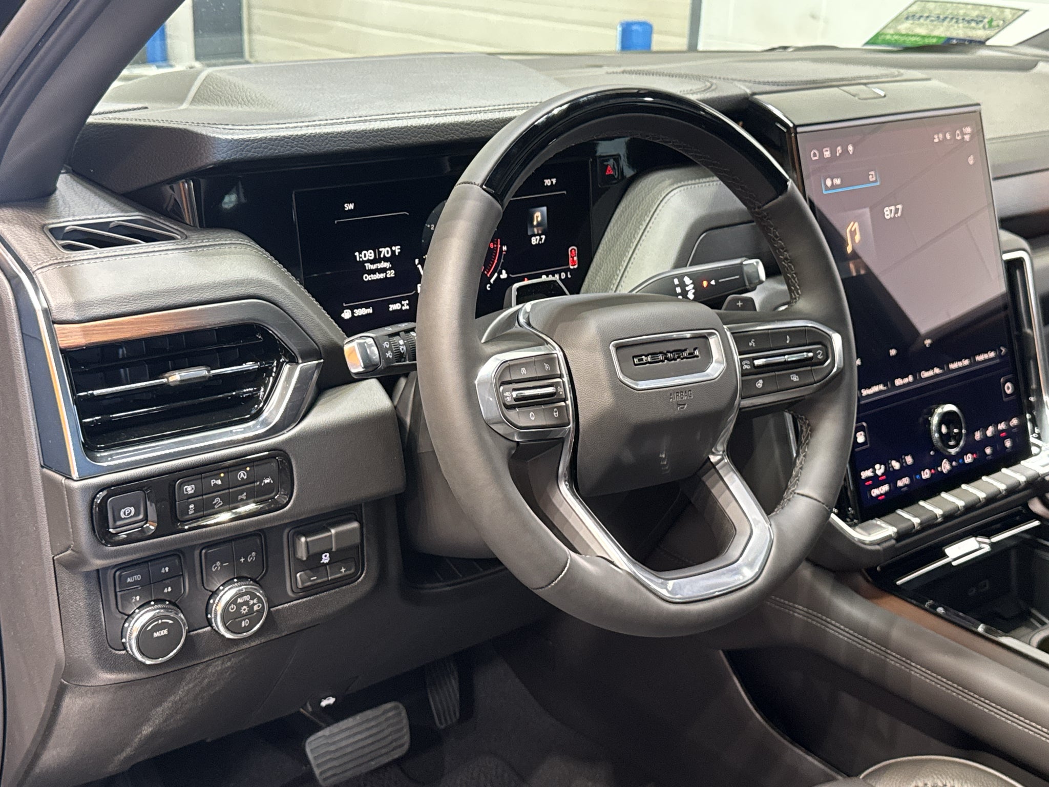 2027 GMC Yukon XL Denali