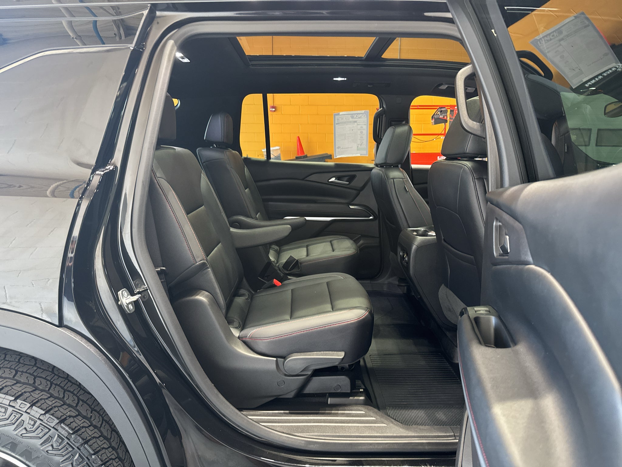 2025 Chevrolet Traverse Z71