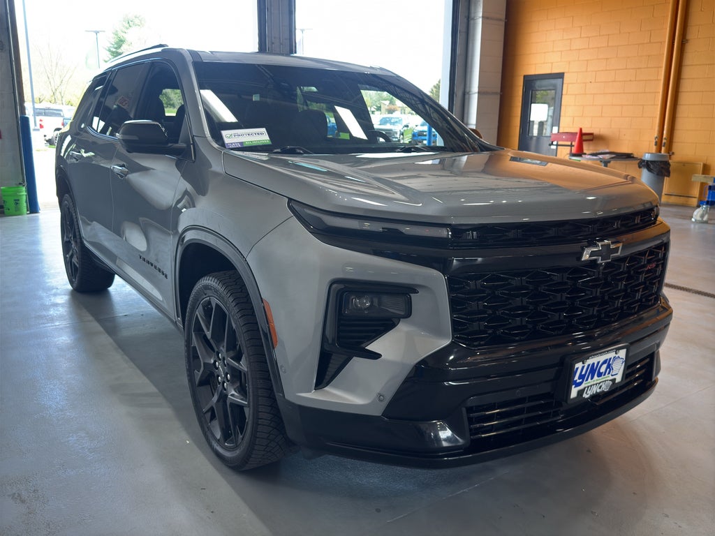 2025 Chevrolet Traverse RS