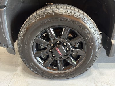 2024 GMC Sierra 2500 HD AT4