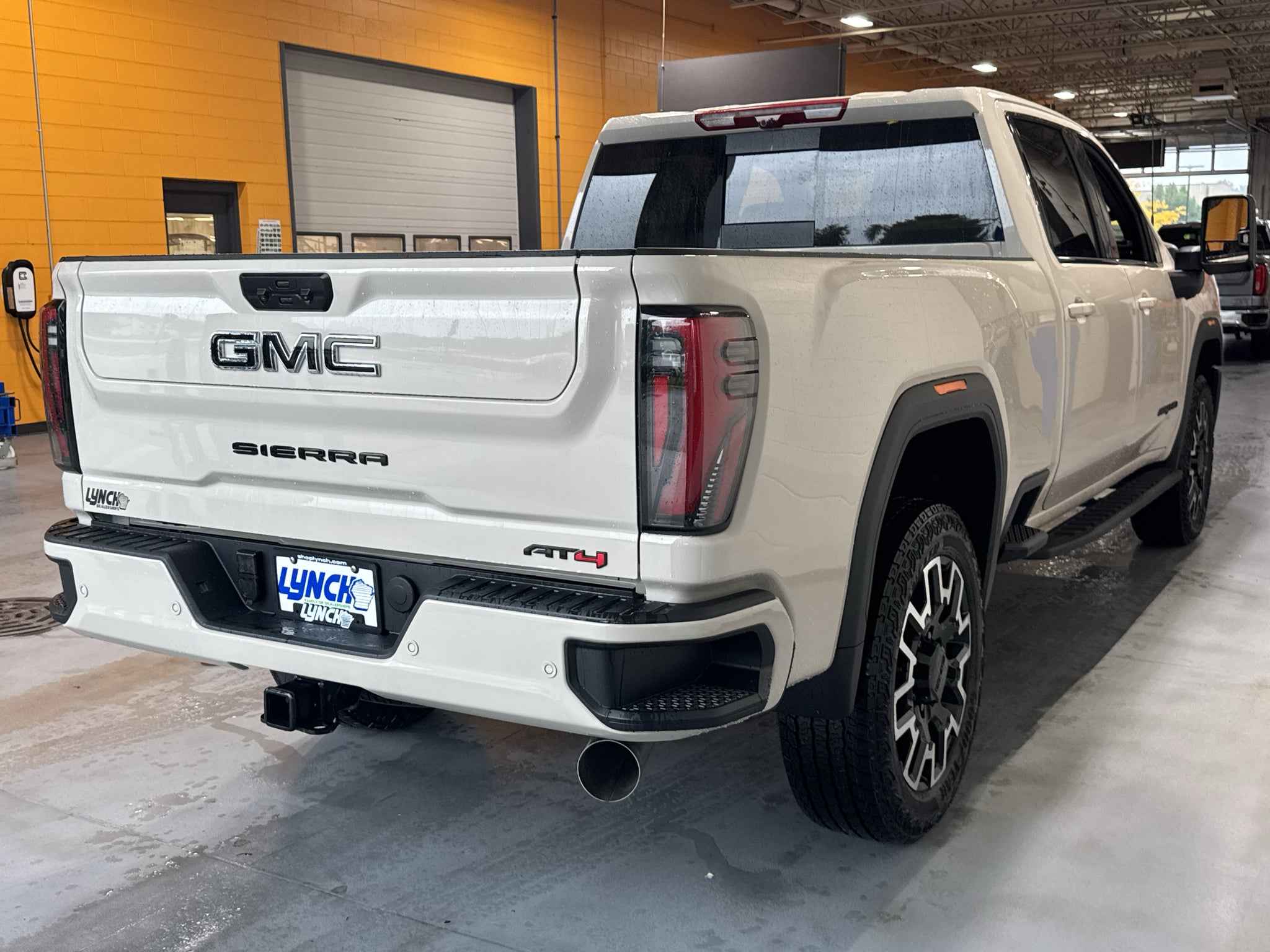 2026 GMC Sierra 2500 HD AT4