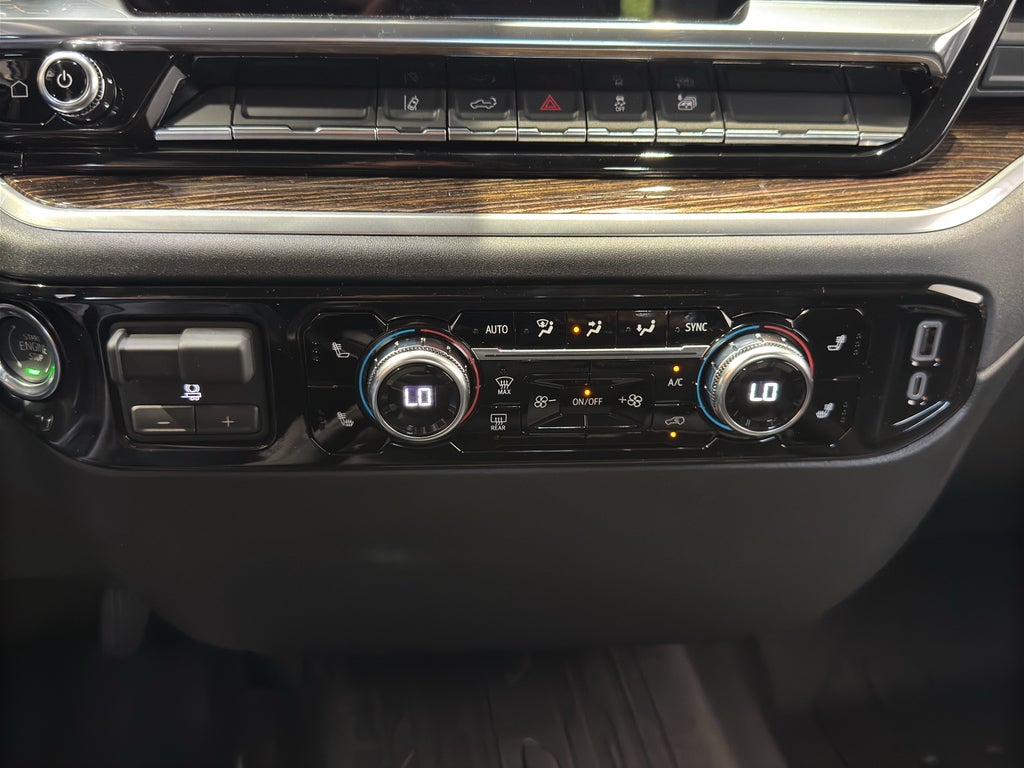 2026 GMC Sierra 3500 HD SLE