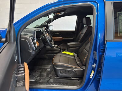 2023 GMC Canyon AT4