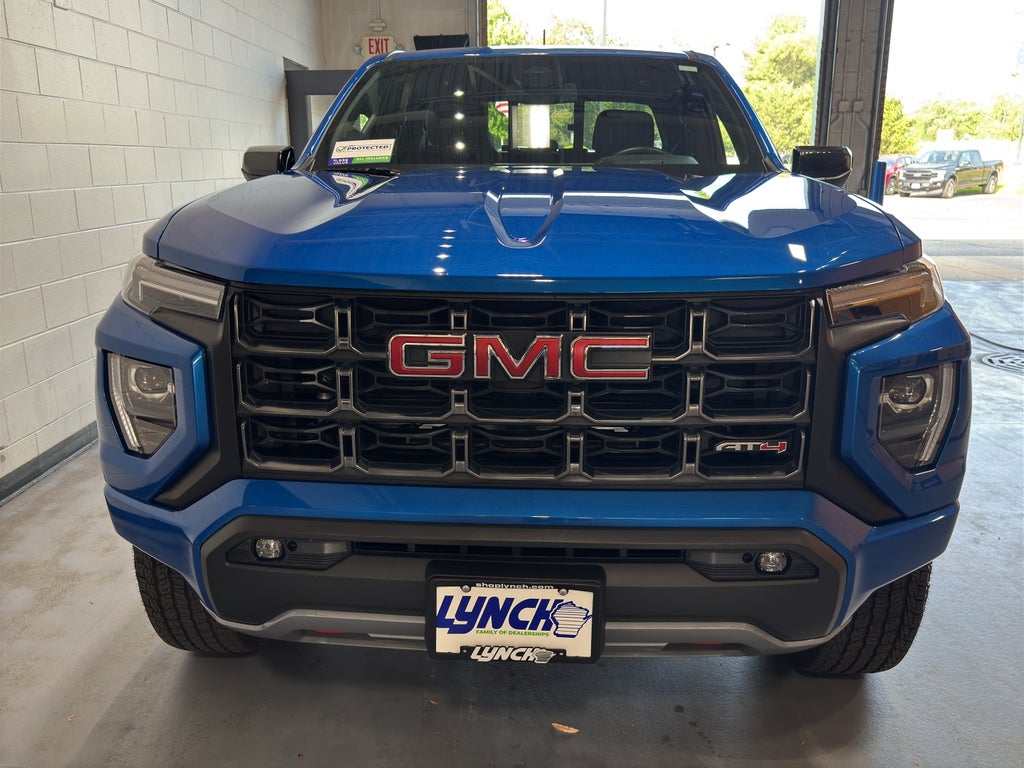2023 GMC Canyon AT4