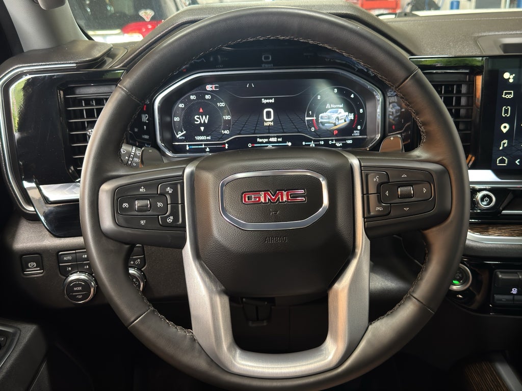 2025 GMC Sierra 1500 Elevation