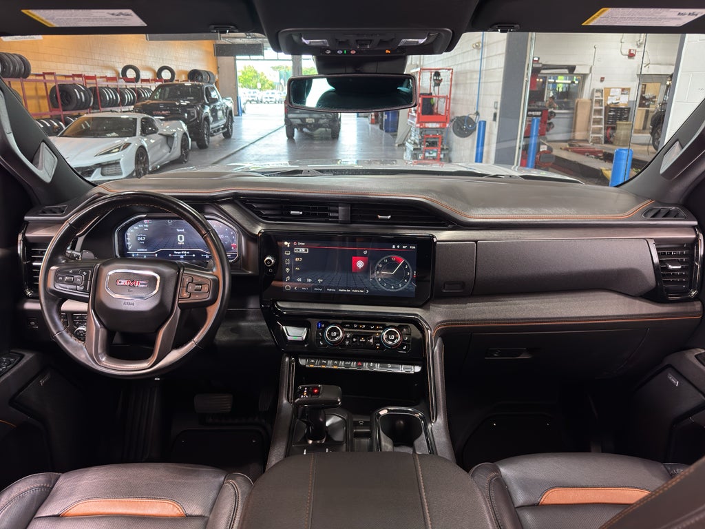 2025 GMC Sierra 1500 AT4