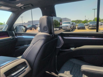 2025 Cadillac Escalade Sport Platinum