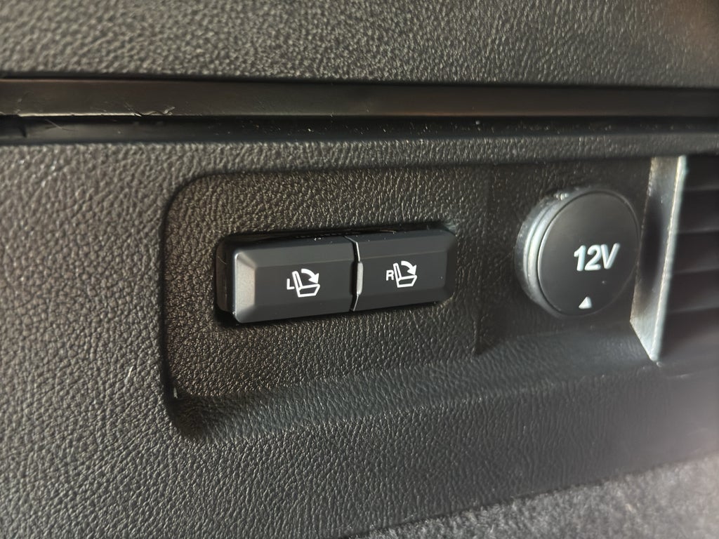 2023 Lincoln Nautilus Black Label