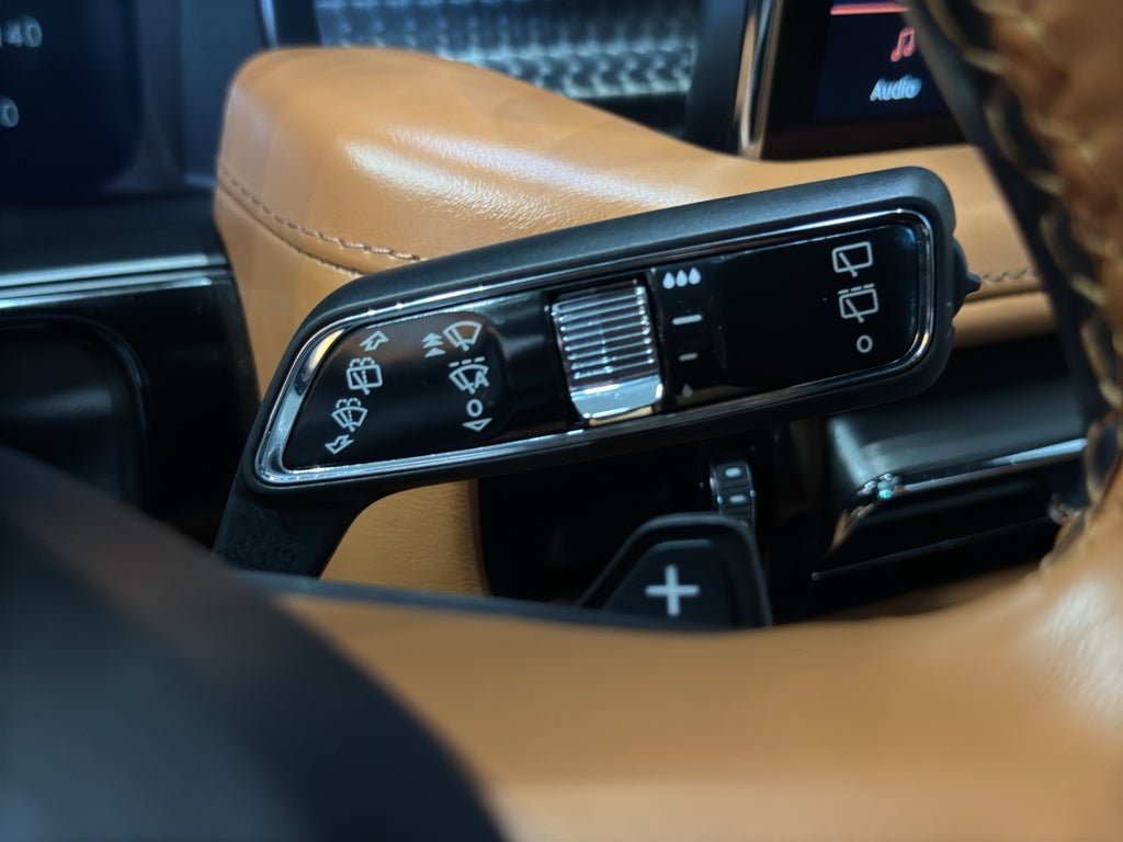 2023 Lincoln Nautilus Black Label
