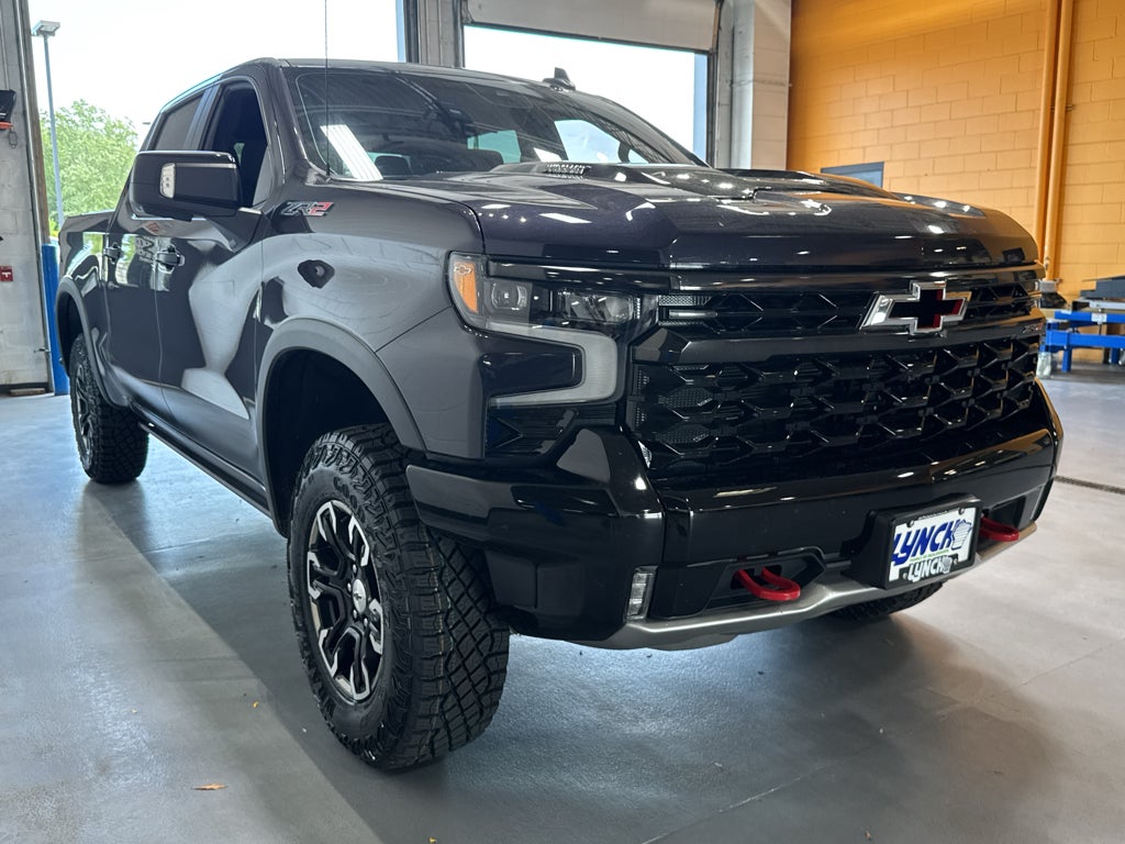 2024 Chevrolet Silverado 1500 ZR2
