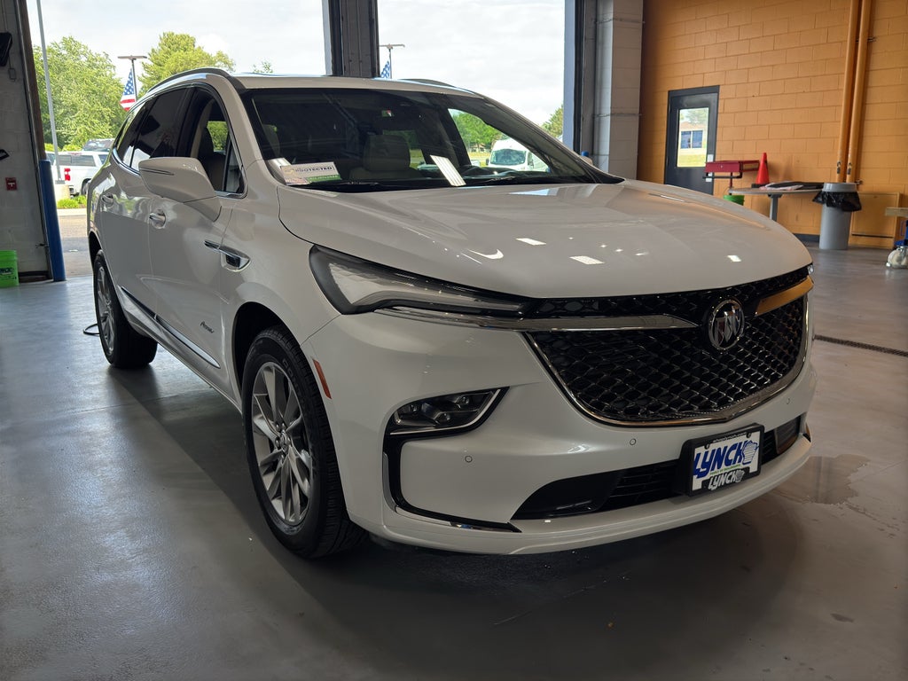2023 Buick Enclave Avenir