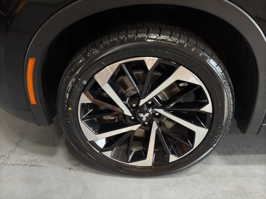 2022 Mitsubishi Outlander ES